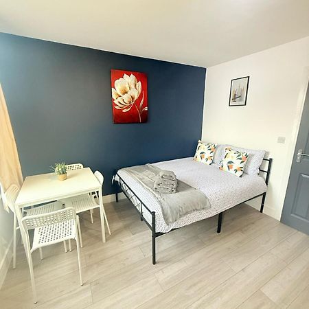 Tottenham En Suites Guest Rooms ロンドン エクステリア 写真