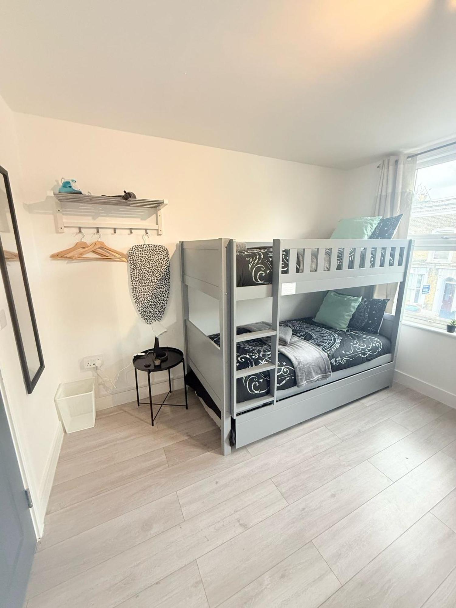 Tottenham En Suites Guest Rooms ロンドン エクステリア 写真