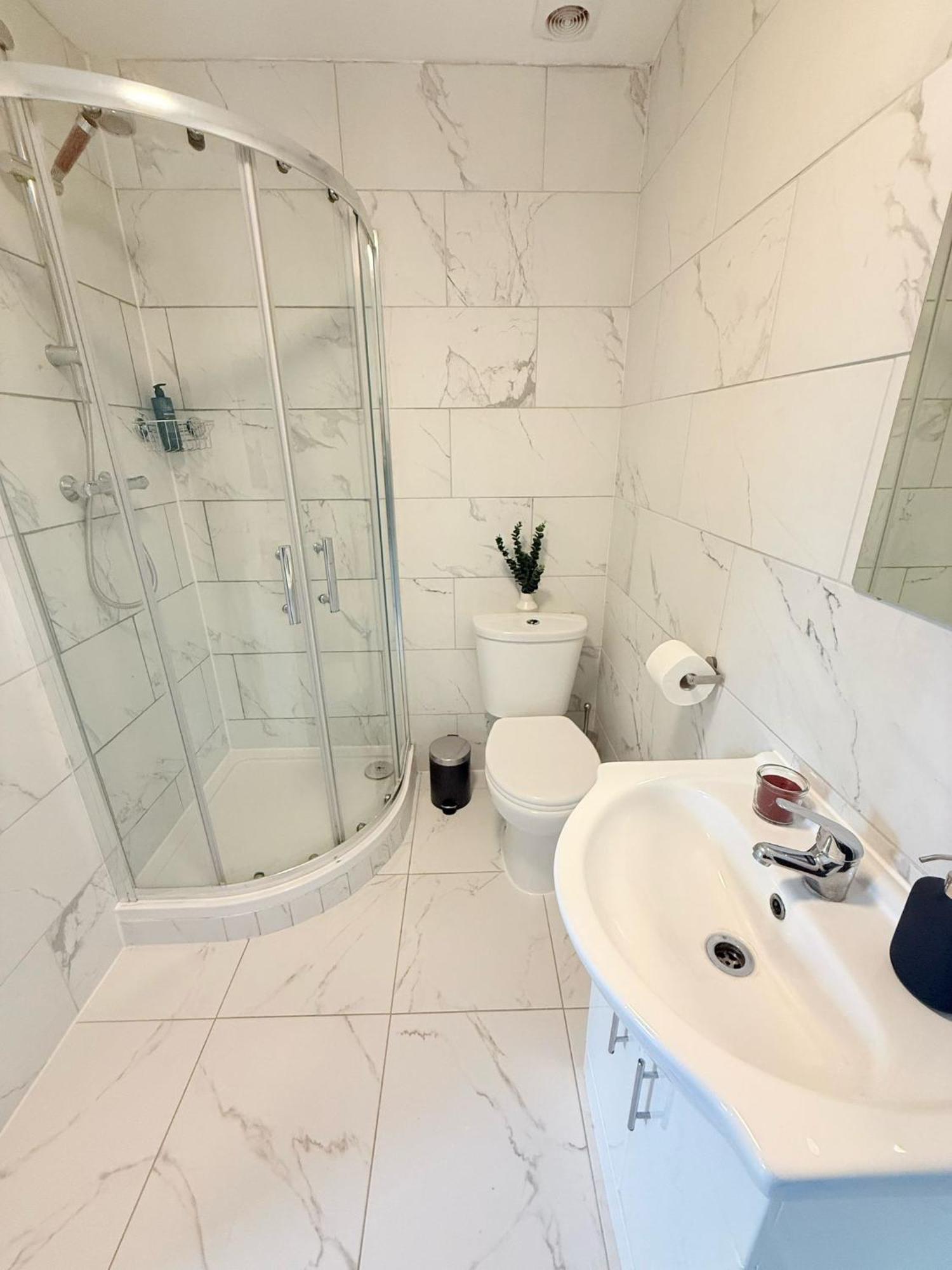 Tottenham En Suites Guest Rooms ロンドン エクステリア 写真