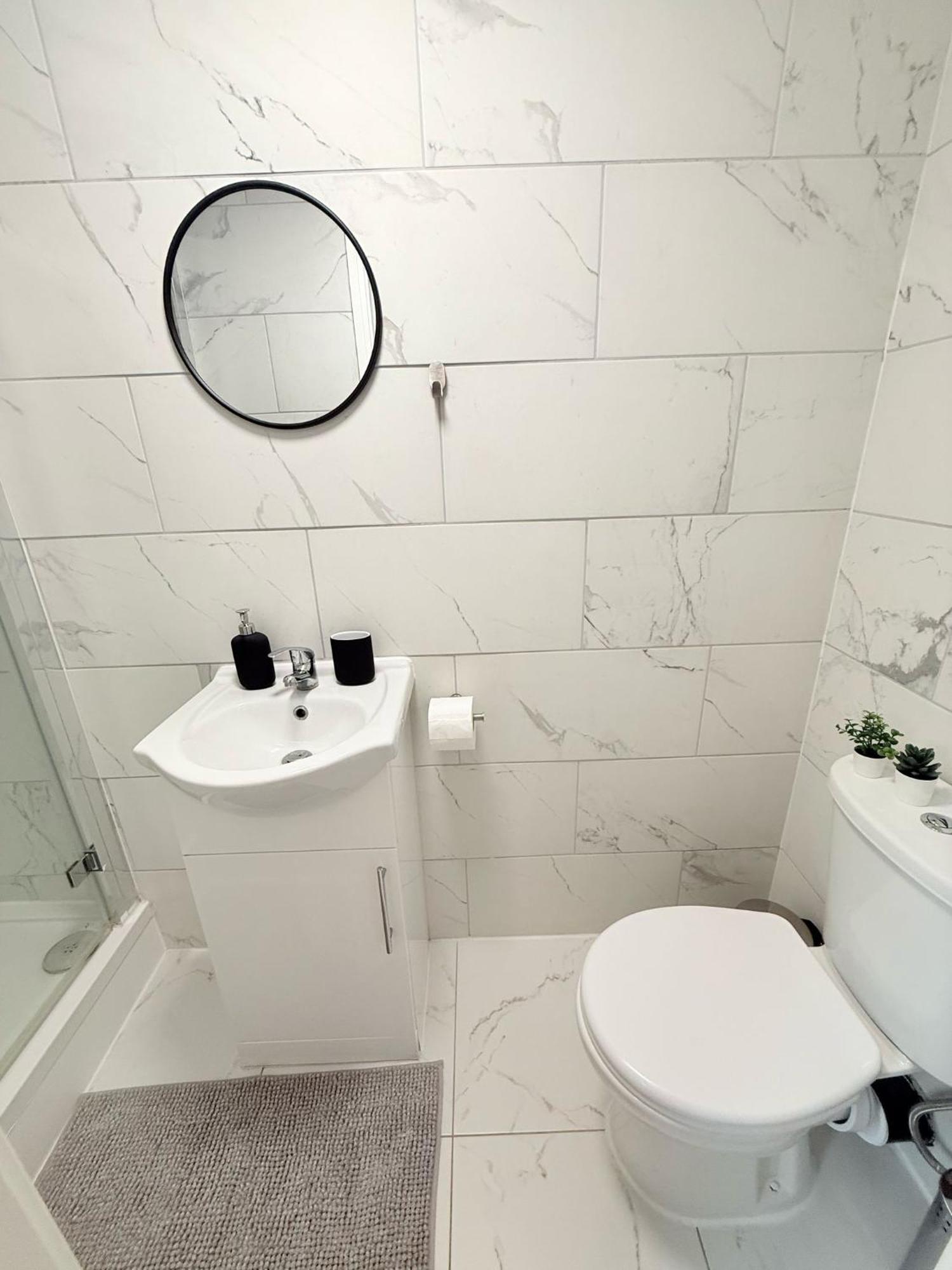 Tottenham En Suites Guest Rooms ロンドン エクステリア 写真